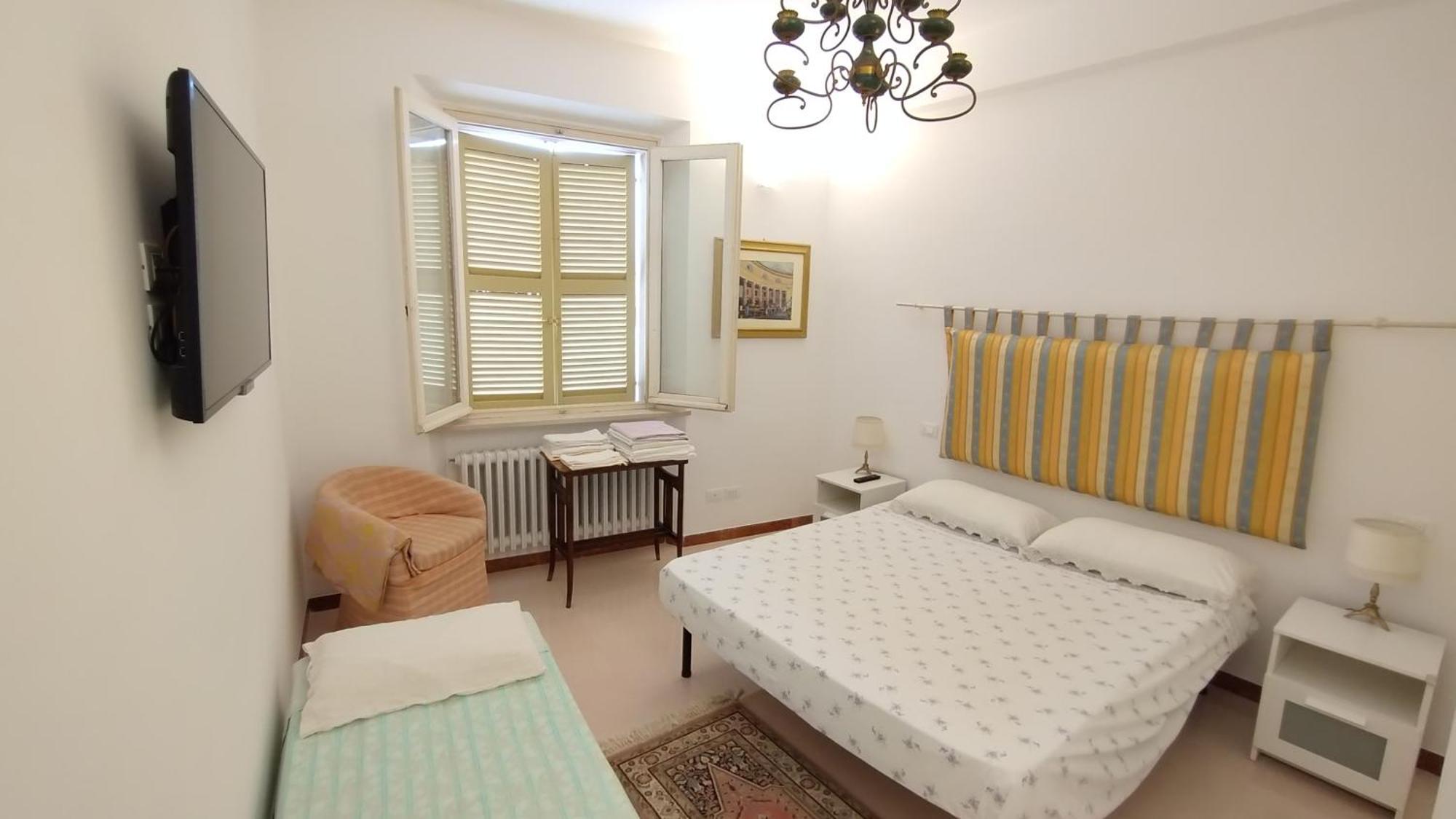 Palazzo Cavalletti - Appartamenti Nel Cuore Di Senigallia Exteriör bild